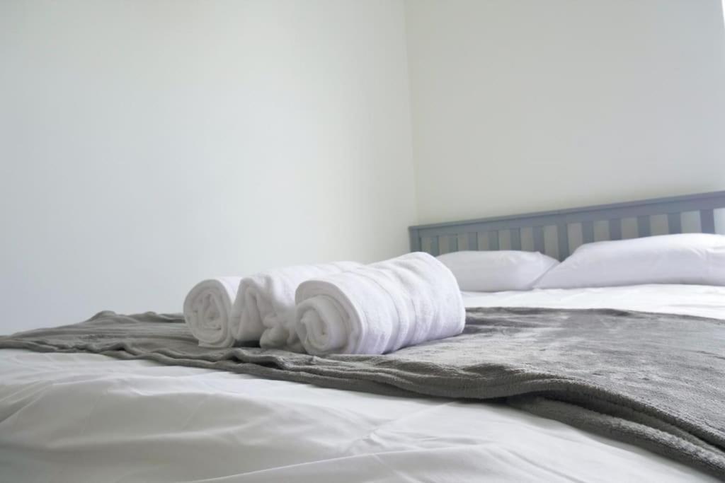 Discover Your Cozy Haven A Perfect Studio Getaway 利明顿 外观 照片